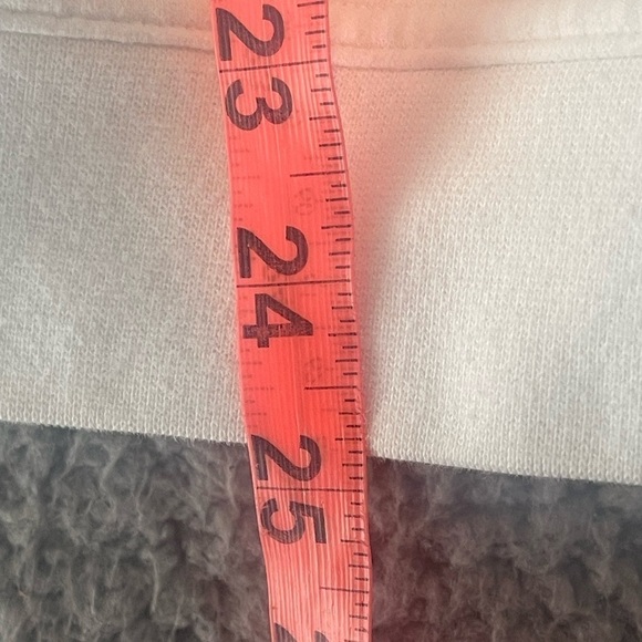 Lululemon Perfectly Oversized Crew Color White Size 4 - Picture 10 of 11